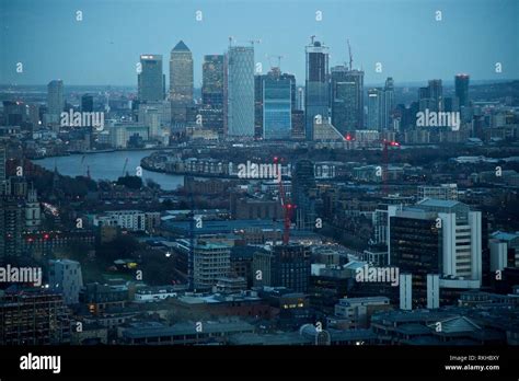 Canary Wharf, east London skyline Stock Photo - Alamy