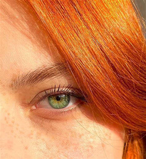 Green Eyes 💚 Red Hair Green Eyes Girl With Green Eyes Girls With Red Hair