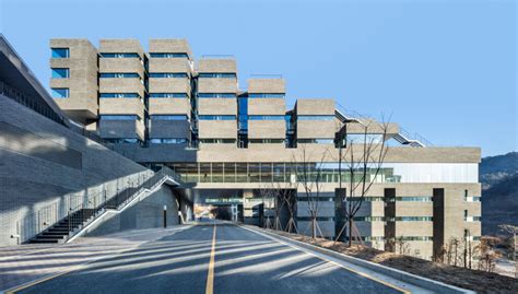 Two for the road: Daejeon University residential colleges by Mass ...