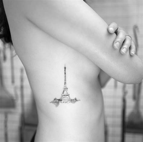 Seleção De 30 Tatuagens Para Quem Ama Viajar Delicia De Blog Eiffel Tower Tattoo Trendy