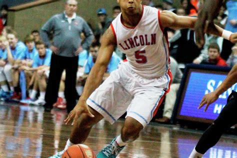 Findlay Prep Flys Past Sioux Falls Lincoln 77 52 Mitchell Republic