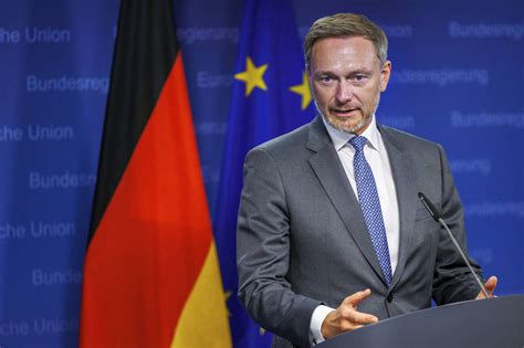 Christian Lindner will Schuldenbremse für 2023 aussetzen