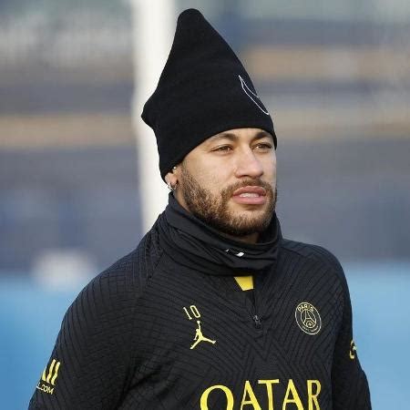 Neymar Volta A Treinar Ap S Les O Primeiro Treino