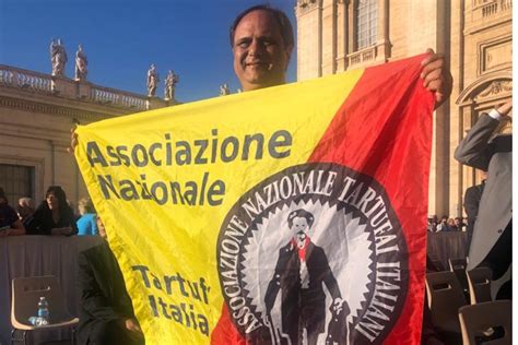 Papa Francesco Benedice I Tartufi Per I Poveri In Attesa Del Festival A