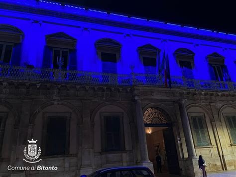 Per Tre Sere Palazzo Gentile Sillumina Di Blu In Occasione Della