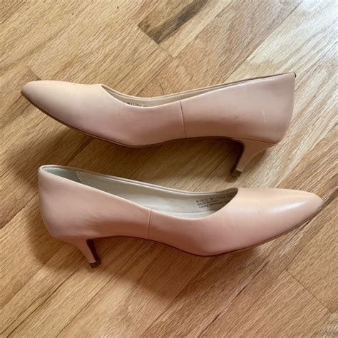 Cole Haan Shoes Cole Haan Nude Leather Kitten Heel Pumps Size M Poshmark