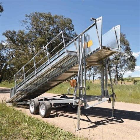 80m Heavy Duty Mobile Adjustable Loading Ramp Proway