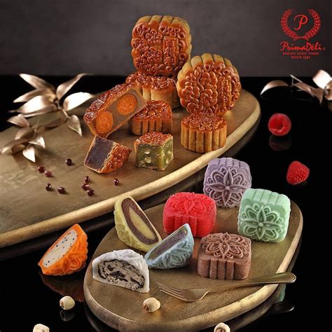 Mooncakes At Primadeli Halal Tag Singapore