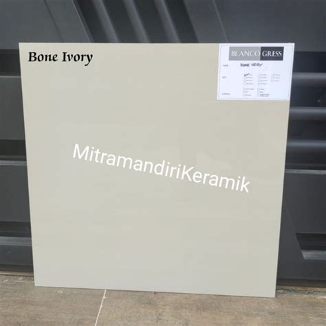 Jual Granite Lantai X Bone Ivory Glossy Valentino Gress Shopee