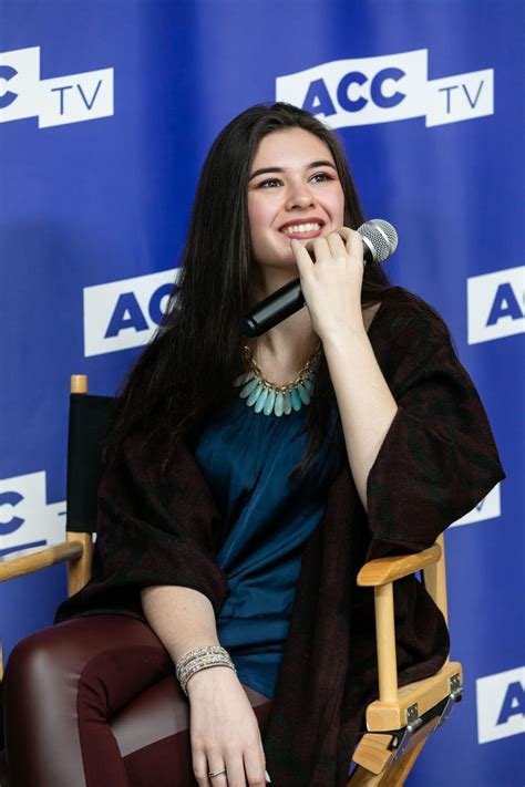 Nicole Maines R Flarrowporn