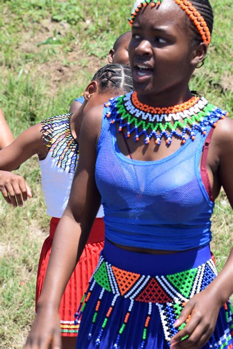 DSC 8840 Sbusi Zulu Umemulo Coming Of Age Ceremony South A Flickr