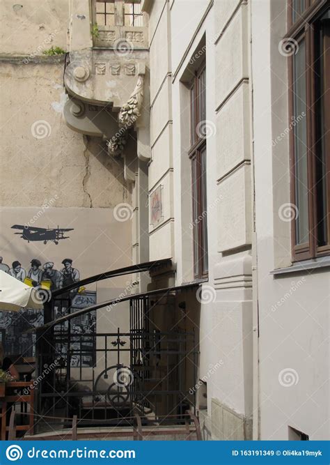 Klassiska Byggnader Lviv Del Av Klassisk Stadsbyggnadskonsol