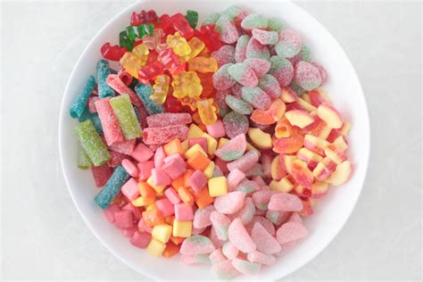 The BEST Fruit Salad Candy Mix (Video) - Gluesticks Blog