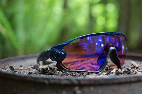 Sunglasses Review Oakley Jawbreaker Freehub Magazine