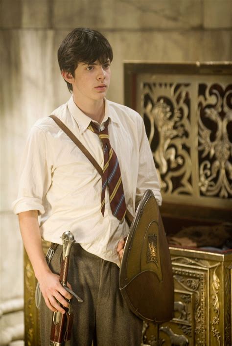 Edmund Pevensie (disambiguation) | Chronicles of narnia, Edmund narnia ...