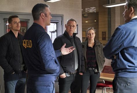 ‘Chicago Fire’ / ‘Chicago PD’ Crossover Recap: Cruz Goes Undercover | TVLine