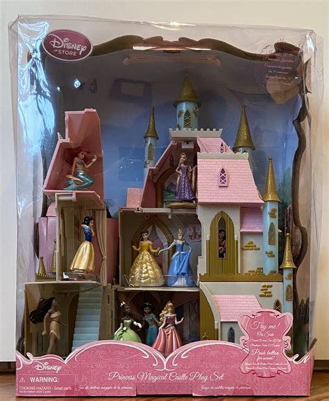 NEW Rare DISNEY STORE PRINCESS MAGICAL CASTLE PLAY SET NIB Includes 10