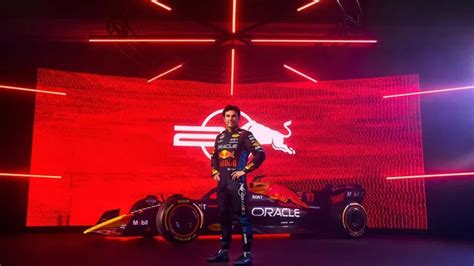 Las Mejores Fotos De Checo P Rez Durante La Presentaci N Del Rb De