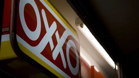 Oxxo competirá con Starbucks abre cafetería Infomercado México