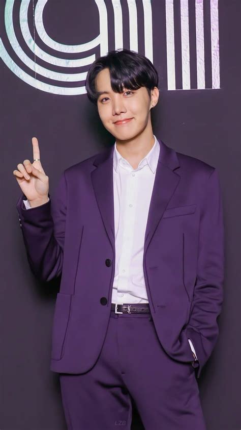 BTS J Hope Mang Những khoảnh khắc đáng xem thường bị bỏ qua Nhấp vào