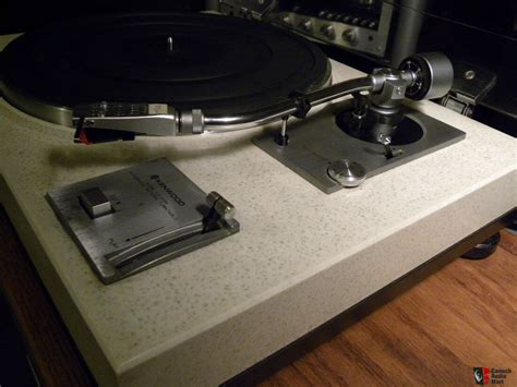 Kenwood Kd The Rock Turntable Photo Canuck Audio Mart