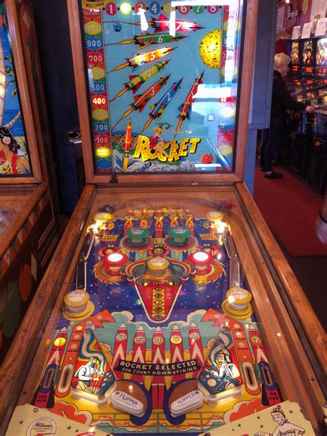 A Plethora Of Vintage Pinball Machines Cladrite Radio