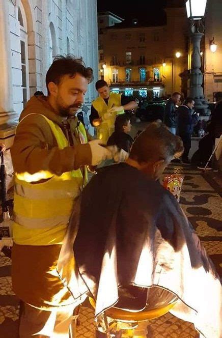 Barbearia Marques Dedica Uma Noite De Servi O Aos Sem Abrigo De Lisboa