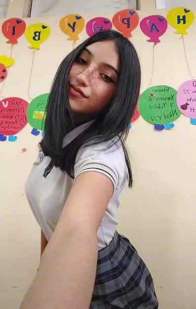 Colegiala Xxx Se Graba Metiendose Dildo Bien Duro Legion Caliente