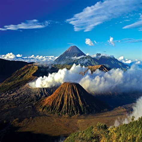 Popular Places in Java Island, Indonesia | Bromo Java Travel