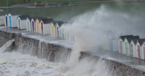 Live Storm Babet Arrives With Flood Alert Trees Down And Met Office