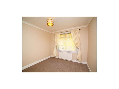 2 Bedroom Flat For Sale Waverley Drive Wishaw Lanarkshire North Ml2