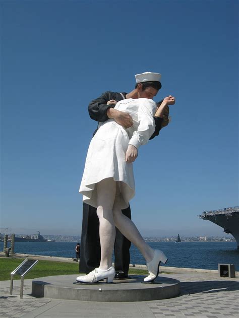 Beso Estatua Cali Amor Beso Estatua Escultura Mujer Blanco Piqsels