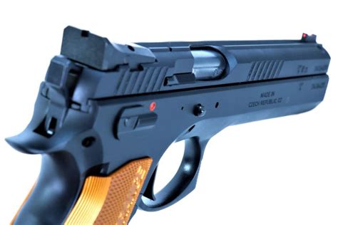 CZ 75 Tactical Sports TS Orange Im Kaliber 9 Mm Luger Pistolen