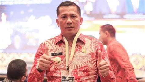 Bupati Meranti Ancam Angkat Senjata Dan Gabung Malaysia Ini Penyebabnya