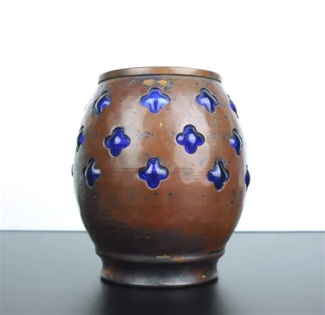 Petit Vase Cuivre Et Verre Travail De Dinanderie G H Cm Eur