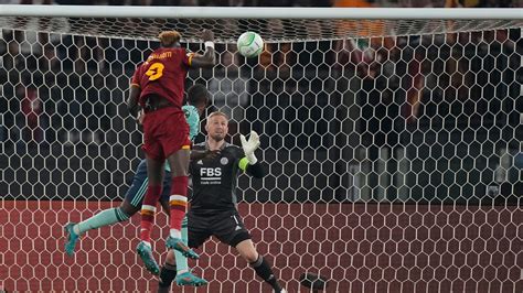 La Roma Batte Il Leicester E Vola In Finale Affronter Gli