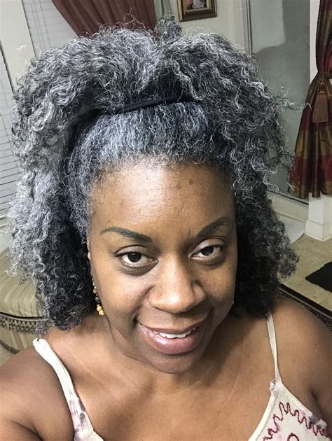 Pin By Sharlene Davis Joell On Head Wraps And Hair Styles Gray Hair Beauty Natural Gray