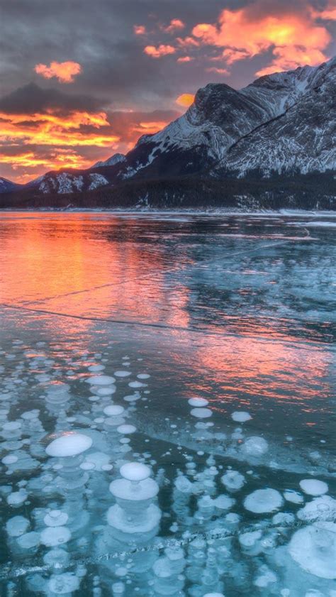 Bing HD Wallpaper 10 Jan 2025 Abraham Lake Alberta Kanada Bing