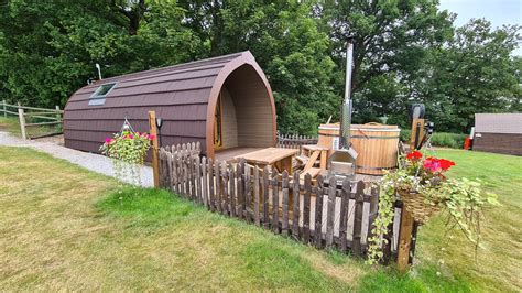 Welltrough Farm Glamping Top