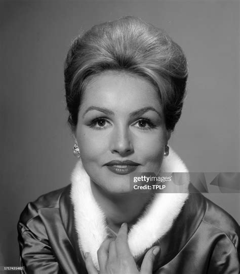 Portrait Of American Actress Julie Newmar December 2 1962 News Photo