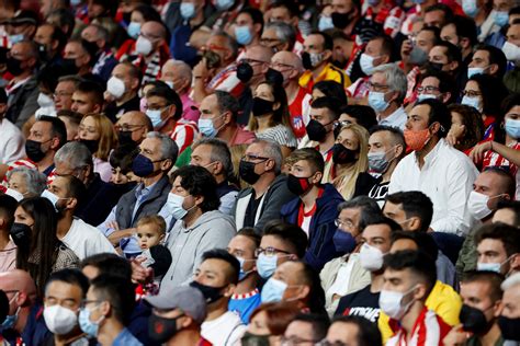 Mascarillas Hasta Primavera Para Evitar Nuevos Brotes Al Menos En Los