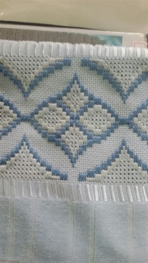 Pin Em Hardanger Bargello Ponto Reto Bainha Aberta