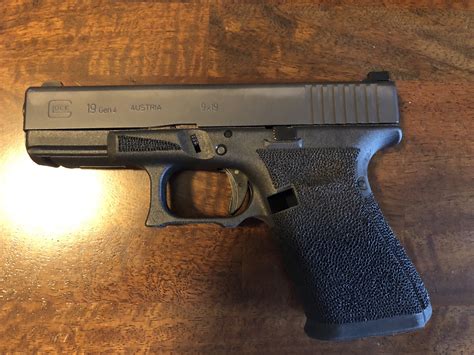 Glock 19 Gen 4 Stippled Undercut Ar15