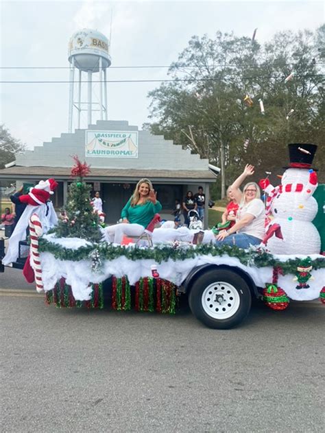 saulters moore funeral home prentiss 10