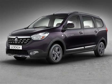 Specification Comparison Toyota Innova Crysta Vs Renault Lodgy Vs Maruti Ertiga Vs Honda