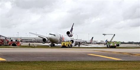 Crash Of A Douglas Dc 10 10 In Fort Lauderdale Bureau Of Aircraft