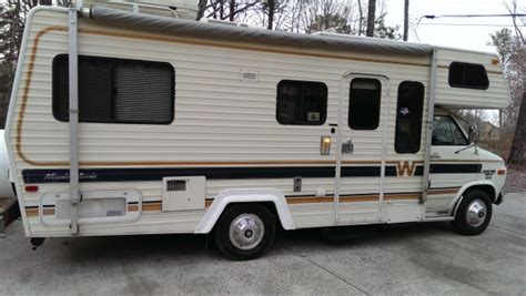 Item Gone Fsft 1985 Chevy Minnie Winnie Motorhome The Outdoors Trader