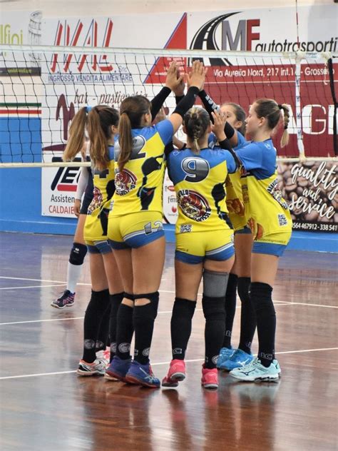 Lunder Della Pallavolo Grosseto Al Termine Di Un Match