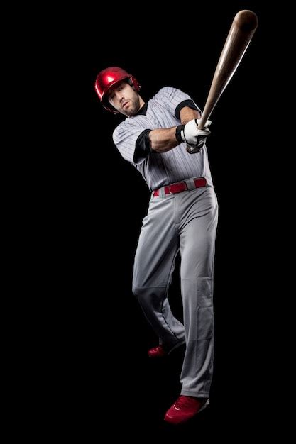 Retrato De Menino Jogador De Beisebol Infantil Em Treinamento Uniforme