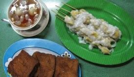 LimaKaki Sate Pisang Dan Wedang Ronde Kuliner Khas Magelang Yang